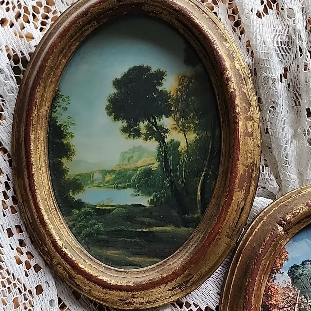 Gilded Italy Vintage Nashco Oval Wooden Framed Scenery Brushed Gold